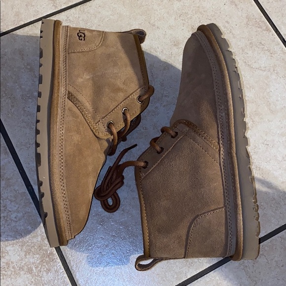 Women’s UGG NEUMEL CHESTNUT ANKLE BOOTS - Picture 4 of 16